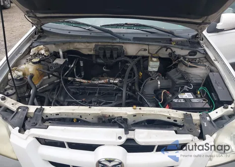 2005 Mazda Tribute I from USA, damaged, VIN 4F2YZ92Z75KM42150